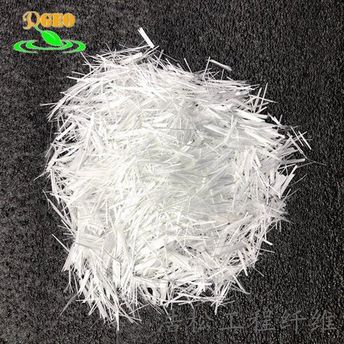 鶴崗地區抗裂工程中聚乙烯醇纖維與玻璃纖維制品的應用及物流發貨策略